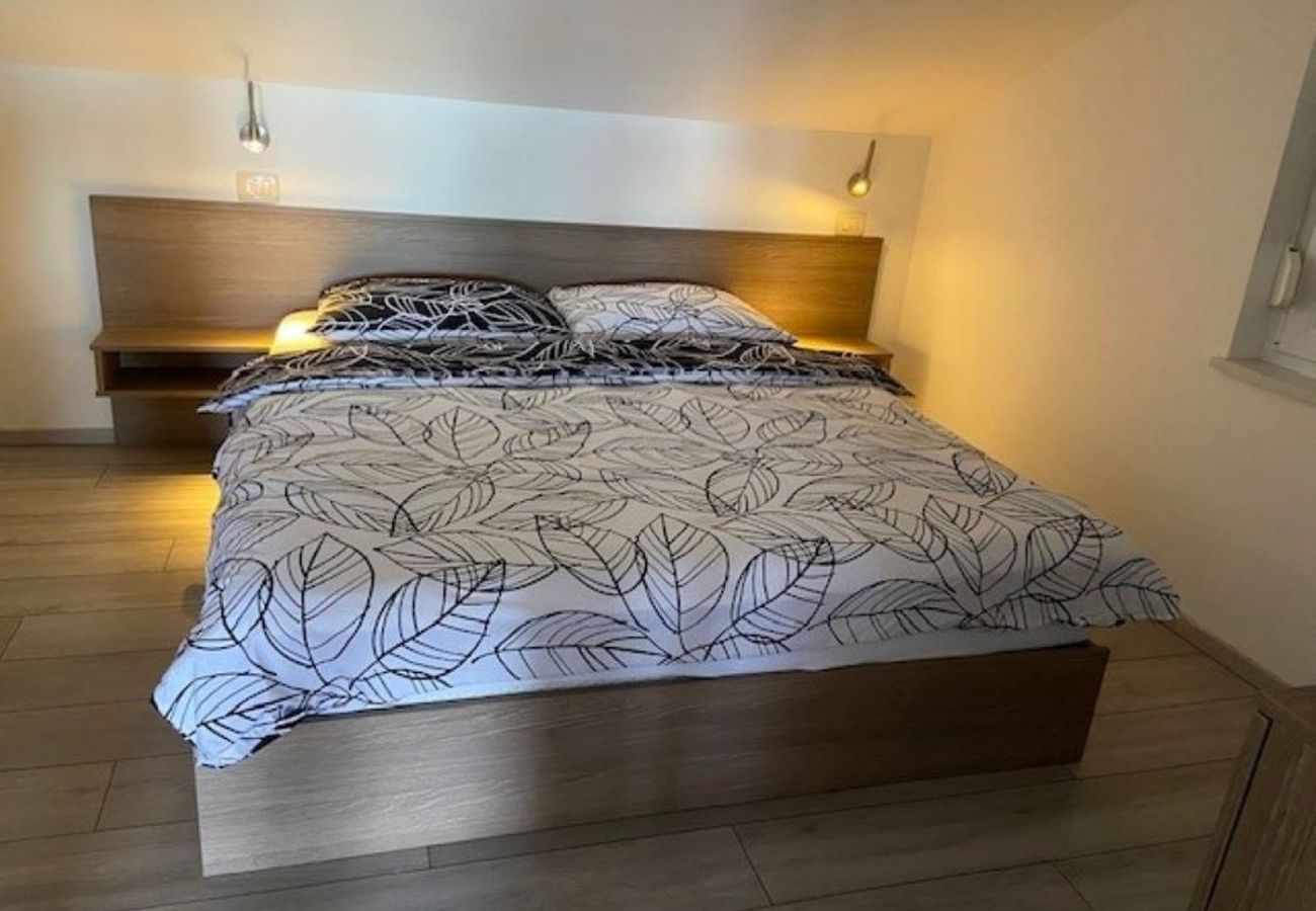 Appartamento a Punat - Appartamento in Ponte (Punat) con vista mare, terrazzo, Climatizzazione, WIFI (4534-4)