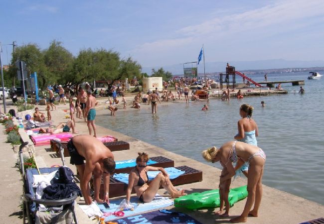 Appartamento a Preko - Appartamento per le vacanze a Preko con terrazza, aria condizionata, Wi-Fi, lavatrice (4568-4) Appartamento a Preko - Appartamento per le vacanze a Preko con terrazza, aria condizionata, Wi-Fi, lavatrice (4568-4)