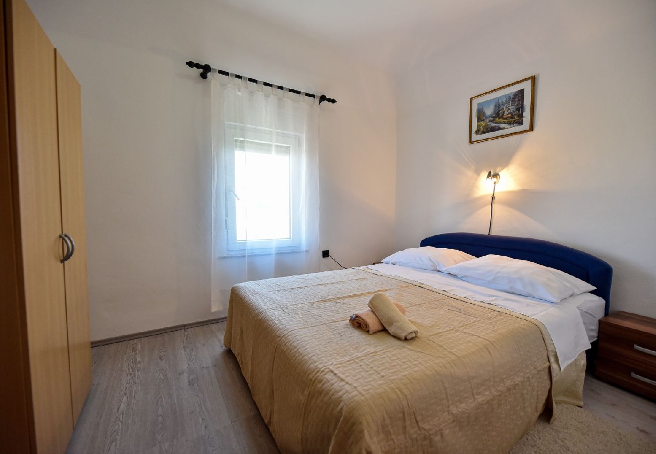 Appartamento a Vir - Appartamento in Vir con terrazzo, Climatizzazione, WIFI (4592-1)