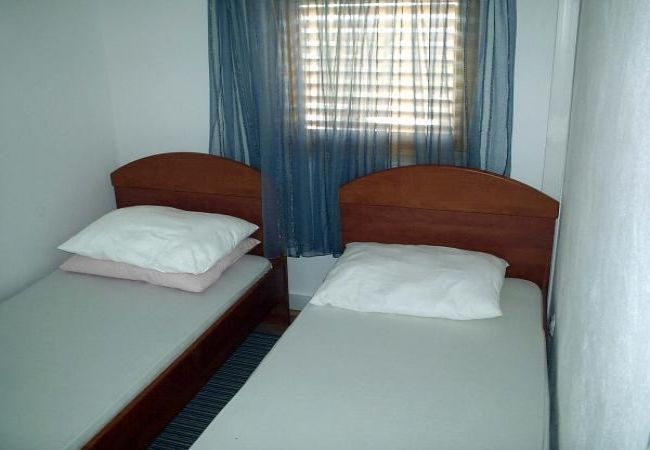 Appartamento a Vir - Appartamento in Vir con vista mare, terrazzo, Climatizzazione, WIFI (4593-1) Appartamento a Vir - Appartamento in Vir con vista mare, terrazzo, Climatizzazione, WIFI (4593-1)