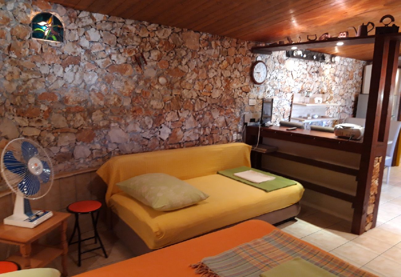 Studio a Ražanj - Appartamento Studio in Ražanj con terrazzo, Climatizzazione, WIFI (4597-1)