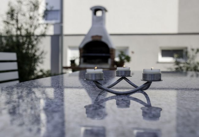 Appartamento a Lopar - Appartamento in Loparo (Lopar) con terrazzo, Climatizzazione, WIFI, Lavastoviglie (4612-1) Appartamento a Lopar - Appartamento in Loparo (Lopar) con terrazzo, Climatizzazione, WIFI, Lavastoviglie (4612-1)
