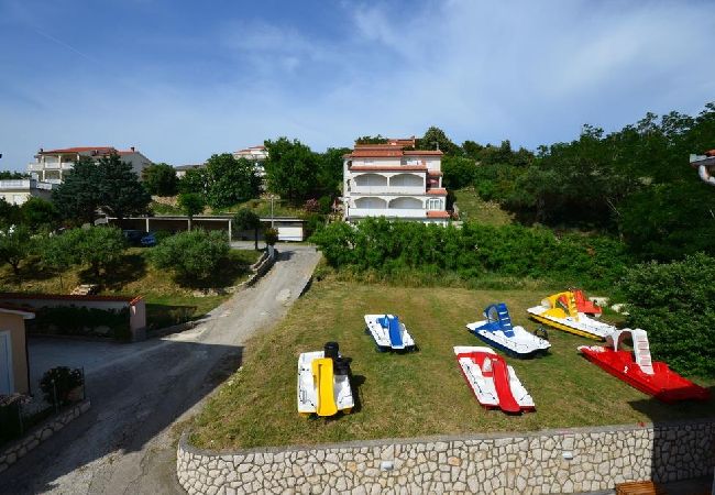 Appartamento a Lopar - Appartamento in Loparo (Lopar) con terrazzo, Climatizzazione, WIFI (4620-3) Appartamento a Lopar - Appartamento in Loparo (Lopar) con terrazzo, Climatizzazione, WIFI (4620-3)