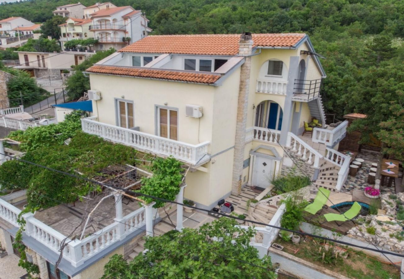 Appartamento a Crikvenica - Appartamento in Cirquenizza (Crikvenica) con vista mare, terrazzo, Climatizzazione, WIFI (4628-55)