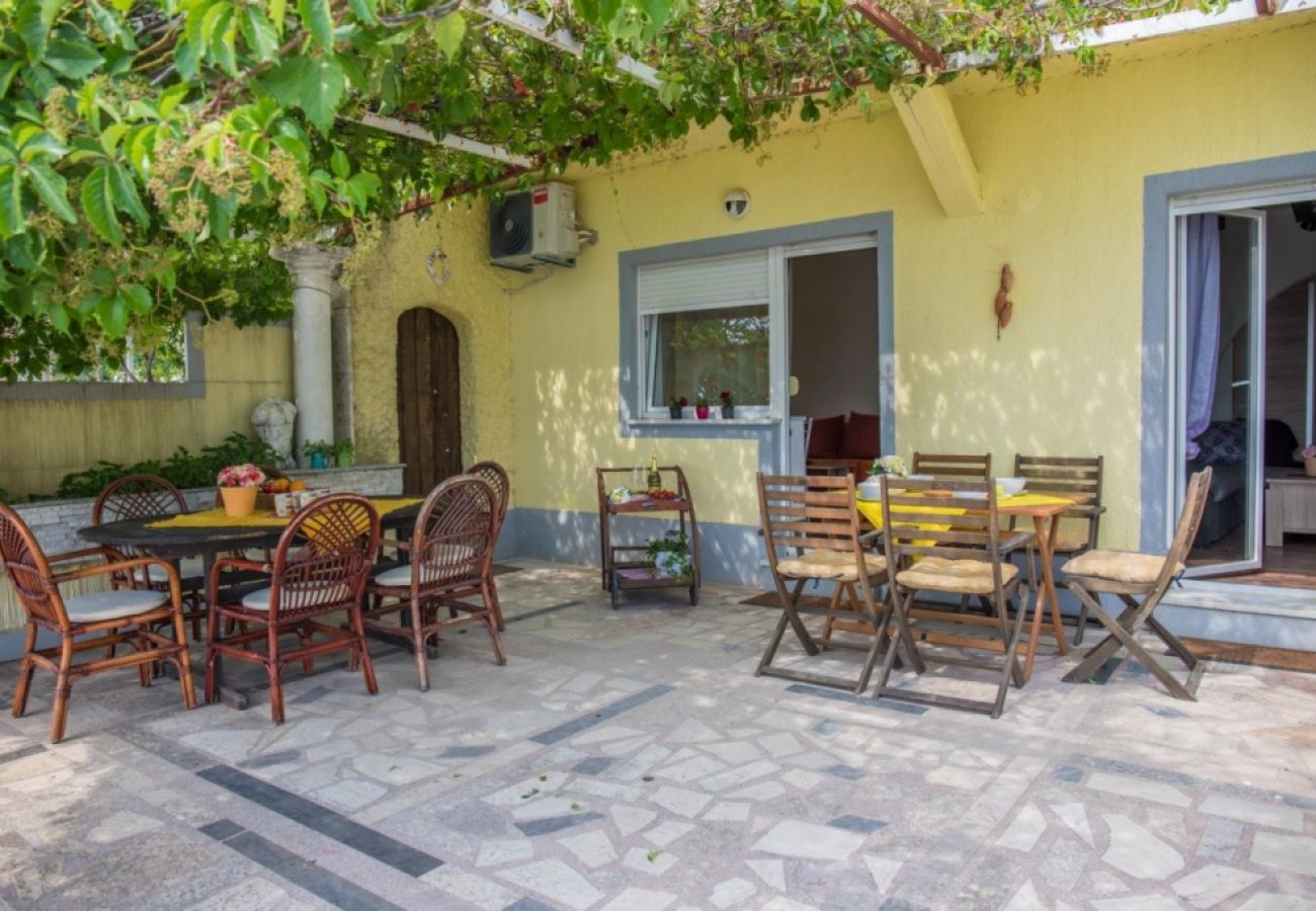 Appartamento a Crikvenica - Appartamento in Cirquenizza (Crikvenica) con vista mare, terrazzo, Climatizzazione, WIFI (4628-55)