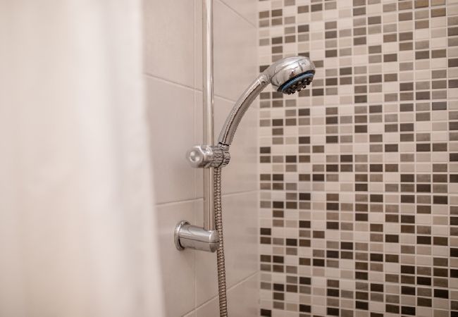 Appartamento a Palit - Appartamento in Palit con balcone, Climatizzazione, WIFI, Lavastoviglie (820-8) Appartamento a Palit - Appartamento in Palit con balcone, Climatizzazione, WIFI, Lavastoviglie (820-8)