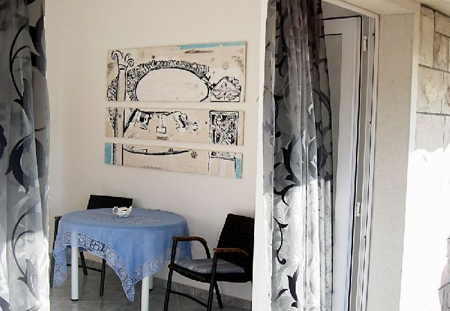 Appartamento a Trogir - Appartamento in Traù (Trogir) con vista mare, terrazzo, Climatizzazione, WIFI (4655-2) Appartamento a Trogir - Appartamento in Traù (Trogir) con vista mare, terrazzo, Climatizzazione, WIFI (4655-2)