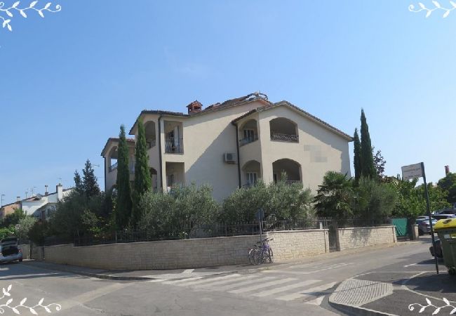 Studio a Porec - Appartamento Studio in Parenzo (Porec) con balcone, Climatizzazione, WIFI (4676-6) Studio a Porec - Appartamento Studio in Parenzo (Porec) con balcone, Climatizzazione, WIFI (4676-6)