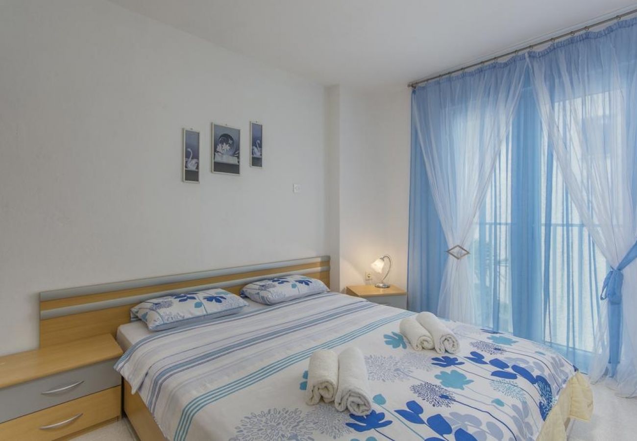 Appartamento a Rovinj - Appartamento in Rovigno (Rovinj) con terrazzo, Climatizzazione, WIFI, Lavatrice (4686-2)