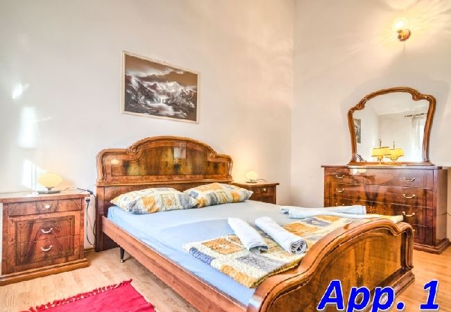 Appartamento a Medulin - Appartamento in Medolino (Medulin) con vista mare, terrazzo, Climatizzazione, WIFI (4635-3) Appartamento a Medulin - Appartamento in Medolino (Medulin) con vista mare, terrazzo, Climatizzazione, WIFI (4635-3)