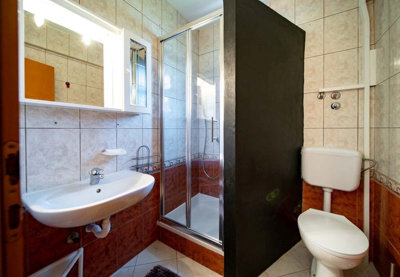 Appartamento a Lopar - Appartamento in Loparo (Lopar) con balcone, Climatizzazione, WIFI (4738-4)