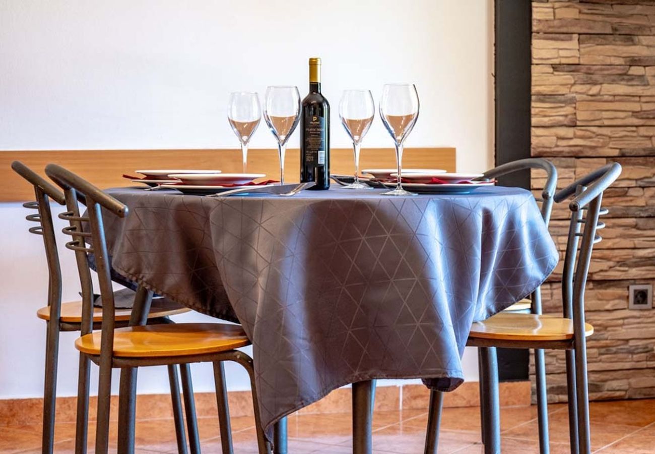 Appartamento a Lopar - Appartamento in Loparo (Lopar) con balcone, Climatizzazione, WIFI (4738-5)