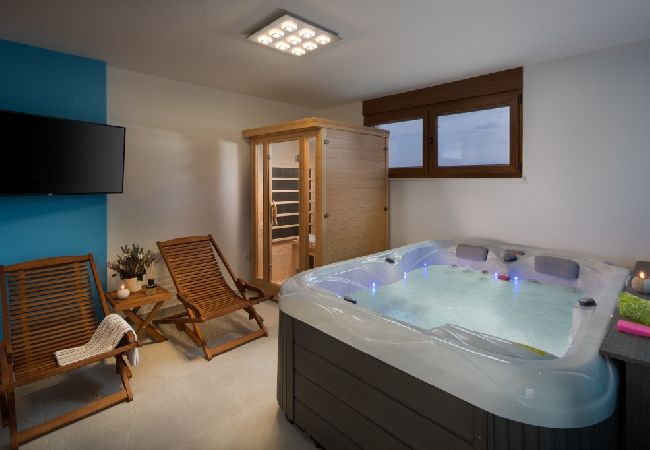 Casa a Vir - Casa di vacanza in Vir con terrazzo, Climatizzazione, WIFI, Lavatrice (4740-1) Casa a Vir - Casa di vacanza in Vir con terrazzo, Climatizzazione, WIFI, Lavatrice (4740-1)