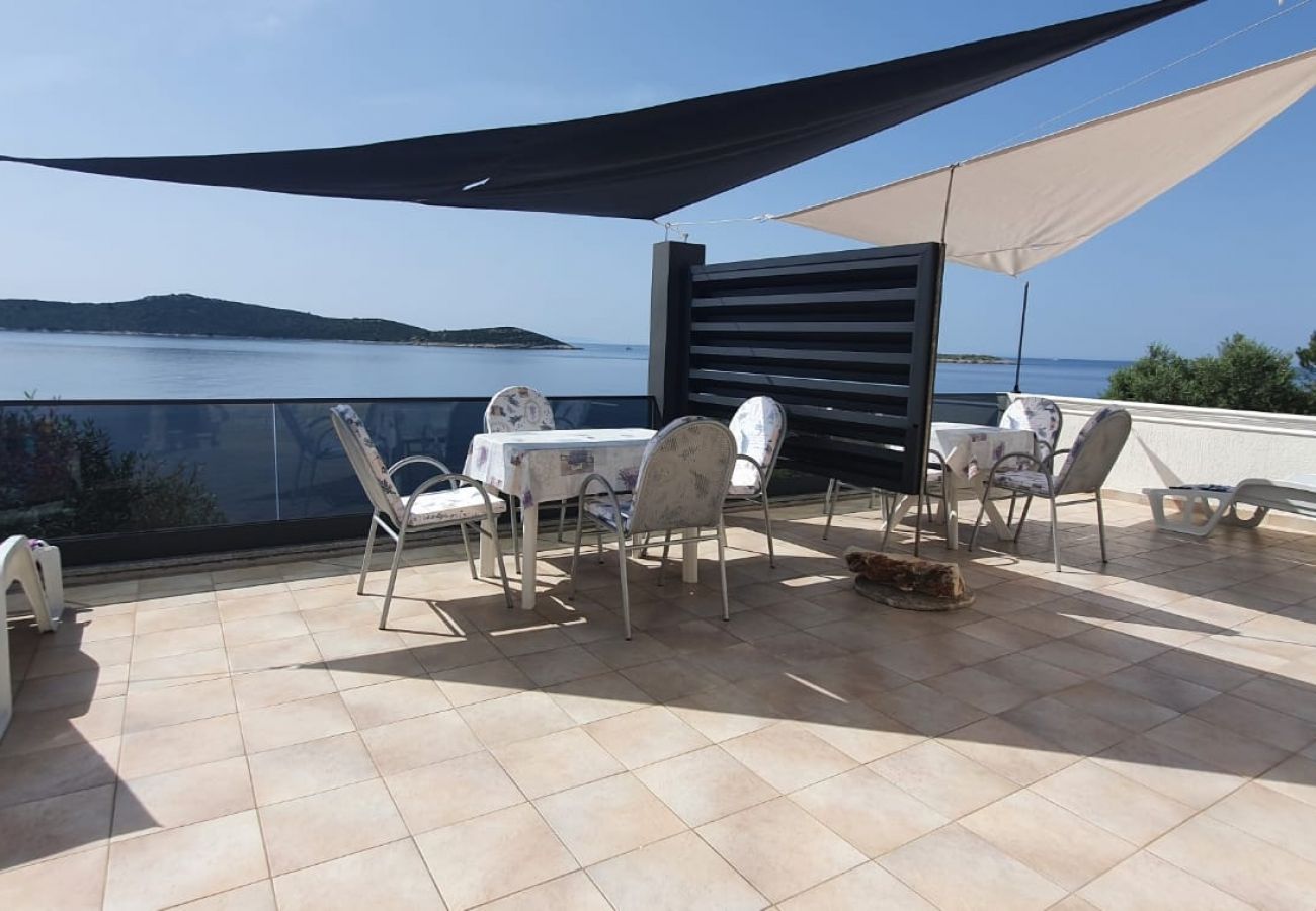 Appartamento a Sevid - Appartamento in Sevid con vista mare, terrazzo, Climatizzazione, WIFI (4746-3)