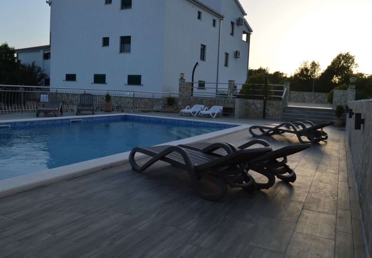 Appartamento a Vinišce - Appartamento in Vinišće con balcone, Climatizzazione, WIFI, Lavatrice (4753-3)