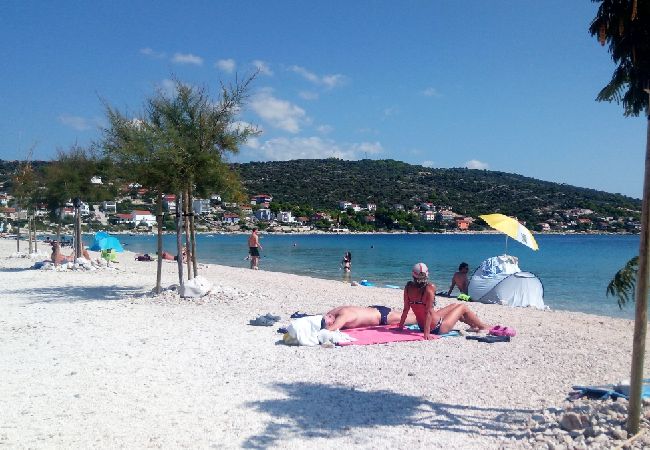 Appartamento a Sevid - Appartamento in Sevid con vista mare, balcone, Climatizzazione, WIFI (4755-1) Appartamento a Sevid - Appartamento in Sevid con vista mare, balcone, Climatizzazione, WIFI (4755-1)