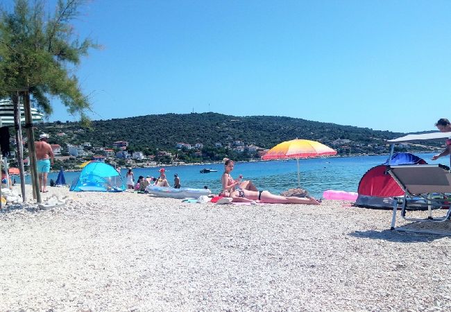 Appartamento a Sevid - Appartamento in Sevid con vista mare, balcone, Climatizzazione, WIFI (4755-1) Appartamento a Sevid - Appartamento in Sevid con vista mare, balcone, Climatizzazione, WIFI (4755-1)