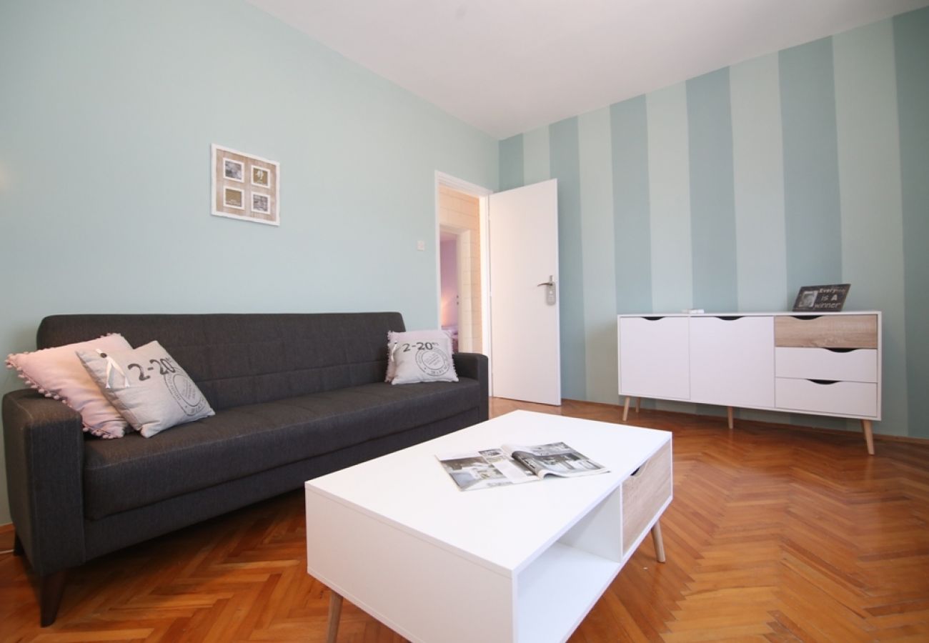 Appartamento a Vinišce - Appartamento in Vinišće con vista mare, balcone, Climatizzazione, WIFI (4759-1)