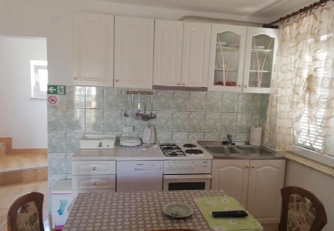 Studio a Vir - Appartamento Studio in Vir con balcone, Climatizzazione, WIFI, Lavatrice (4776-3) Studio a Vir - Appartamento Studio in Vir con balcone, Climatizzazione, WIFI, Lavatrice (4776-3)