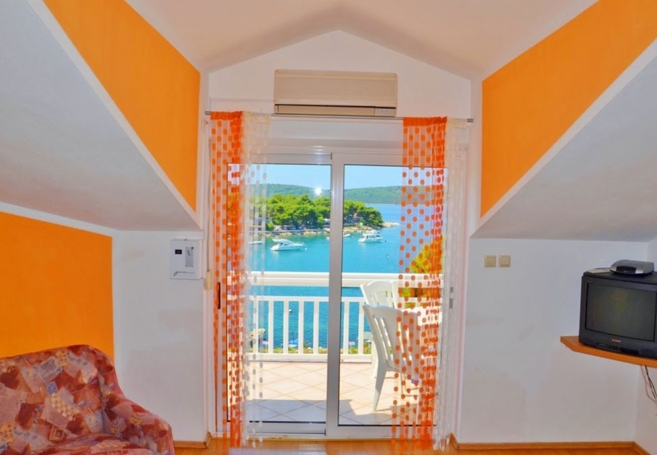 Appartamento a Trogir - Appartamento in Traù (Trogir) con vista mare, balcone, Climatizzazione, WIFI (4786-2)