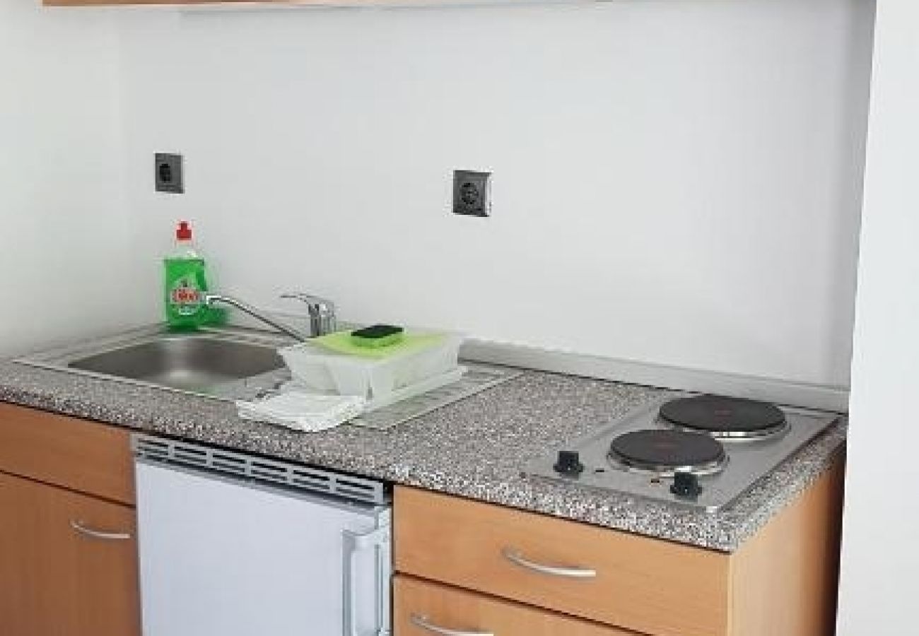 Appartamento a Biograd na moru - Appartamento in Zaravecchia (Biograd) con terrazzo, Climatizzazione, WIFI (4805-2)