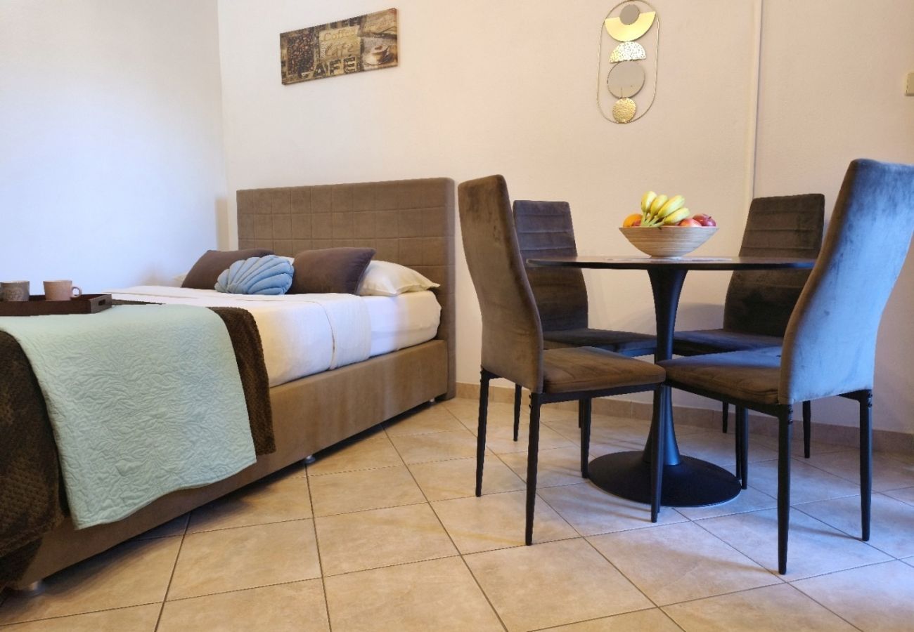 Appartamento a Nin - Appartamento in Zaton (Zadar) con balcone, Climatizzazione, WIFI (4810-2)