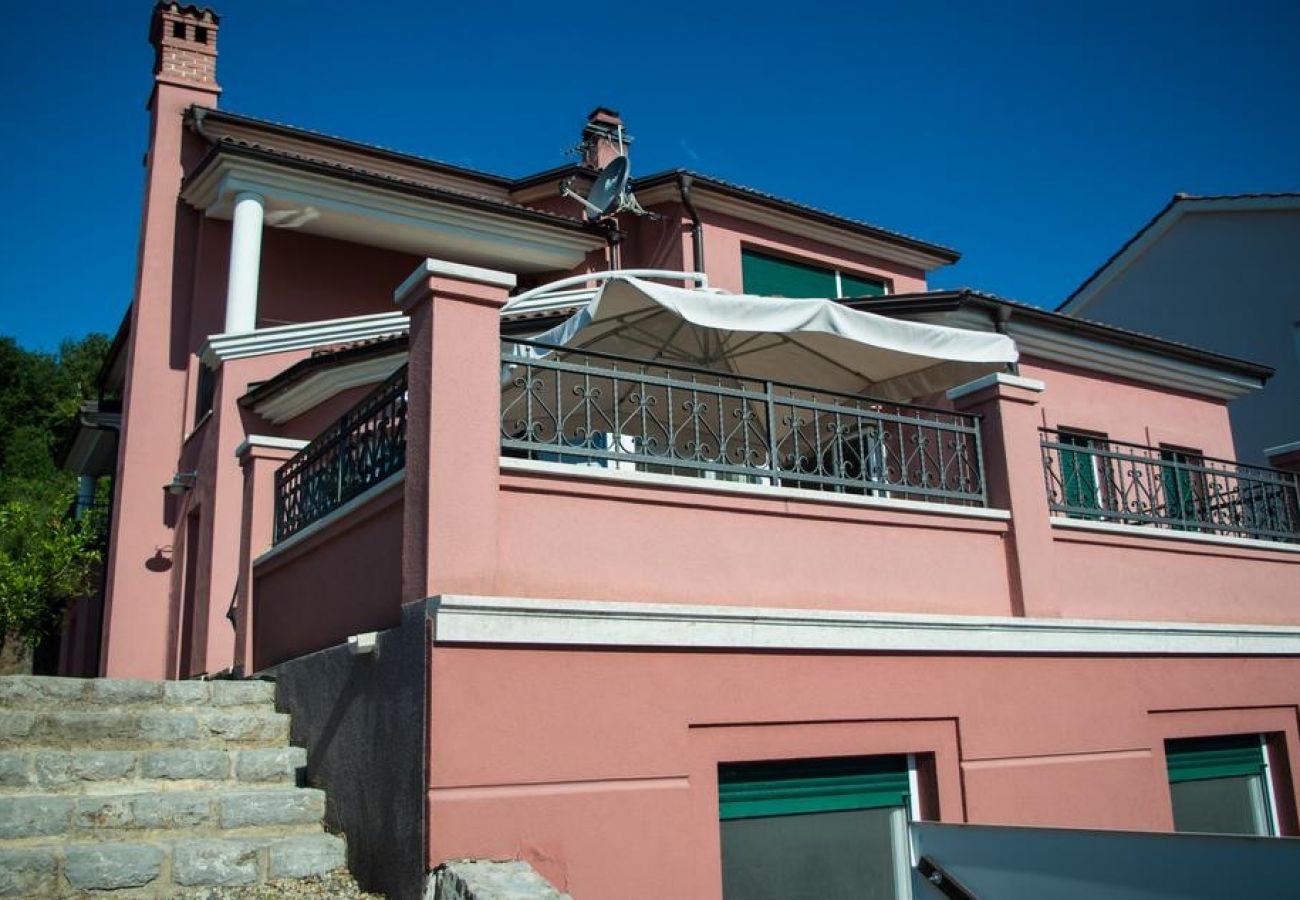 Appartamento a Opatija - Appartamento in Abbazia (Opatija) con vista mare, balcone, Climatizzazione, WIFI (4812-2)