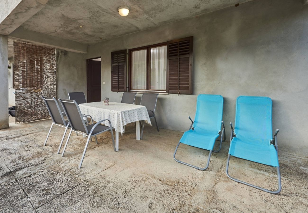 Appartamento a Slatine - Appartamento in Slatine con terrazzo, Climatizzazione, WIFI (4789-2)