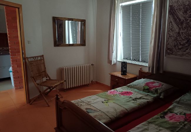 Appartamento a Biograd na moru - Appartamento in Zaravecchia (Biograd) con terrazzo, Climatizzazione, WIFI, Lavastoviglie (4818-1) Appartamento a Biograd na moru - Appartamento in Zaravecchia (Biograd) con terrazzo, Climatizzazione, WIFI, Lavastoviglie (4818-1)