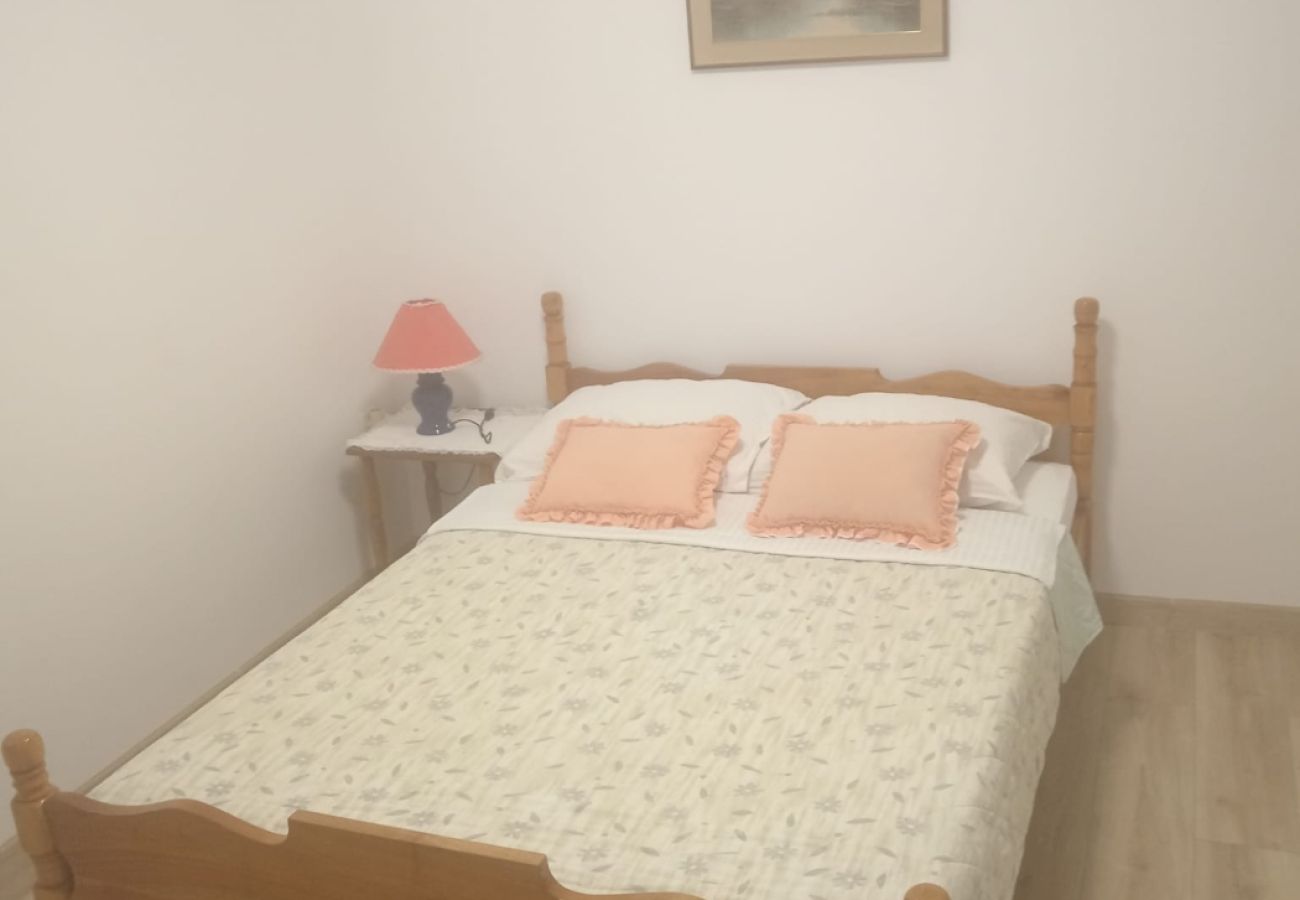 Appartamento a Ždrelac - Appartamento in Ždrelac con balcone, Climatizzazione, WIFI, Lavastoviglie (4834-3)