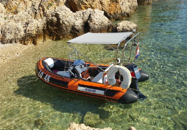 Appartamento a Lopar - Appartamento in Loparo (Lopar) con vista mare, terrazzo, Climatizzazione, WIFI (4842-2) Appartamento a Lopar - Appartamento in Loparo (Lopar) con vista mare, terrazzo, Climatizzazione, WIFI (4842-2)