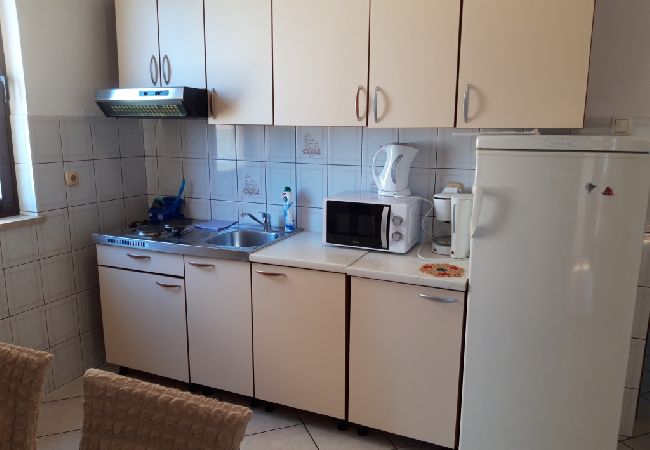 Appartamento a Lopar - Appartamento in Loparo (Lopar) con vista mare, terrazzo, Climatizzazione, WIFI (4842-2) Appartamento a Lopar - Appartamento in Loparo (Lopar) con vista mare, terrazzo, Climatizzazione, WIFI (4842-2)