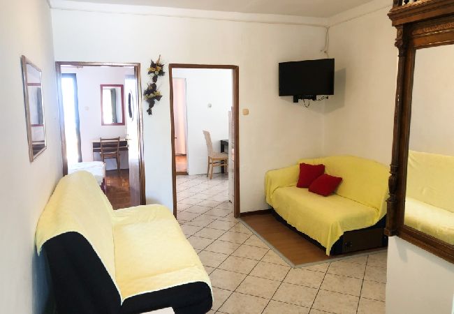 Appartamento a Lopar - Appartamento in Loparo (Lopar) con vista mare, terrazzo, Climatizzazione, WIFI (4842-2) Appartamento a Lopar - Appartamento in Loparo (Lopar) con vista mare, terrazzo, Climatizzazione, WIFI (4842-2)