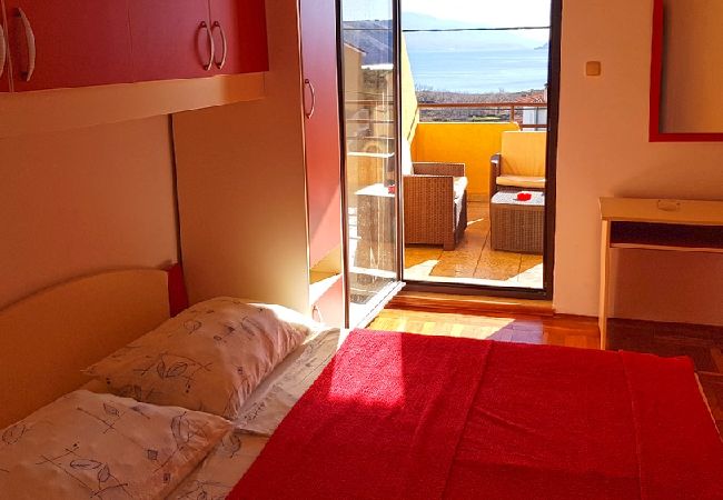 Appartamento a Lopar - Appartamento in Loparo (Lopar) con vista mare, terrazzo, Climatizzazione, WIFI (4842-2) Appartamento a Lopar - Appartamento in Loparo (Lopar) con vista mare, terrazzo, Climatizzazione, WIFI (4842-2)