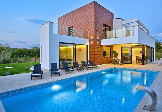 Casa a Višnjan - Casa di vacanza in Visignano (Visnjan) con vista mare, terrazzo, Climatizzazione, WIFI (4840-1) Casa a Višnjan - Casa di vacanza in Visignano (Visnjan) con vista mare, terrazzo, Climatizzazione, WIFI (4840-1)