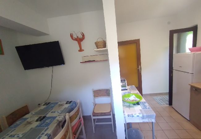 Appartamento a Icici - Appartamento in Ičići con vista mare, terrazzo, WIFI (4870-3) Appartamento a Icici - Appartamento in Ičići con vista mare, terrazzo, WIFI (4870-3)