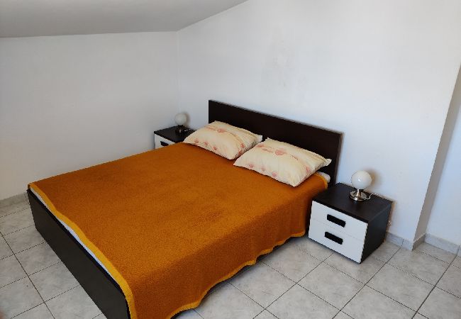 Appartamento a Tisno - Appartamento in Stretto (Tisno) con vista mare, balcone, Climatizzazione, WIFI (4874-4) Appartamento a Tisno - Appartamento in Stretto (Tisno) con vista mare, balcone, Climatizzazione, WIFI (4874-4)