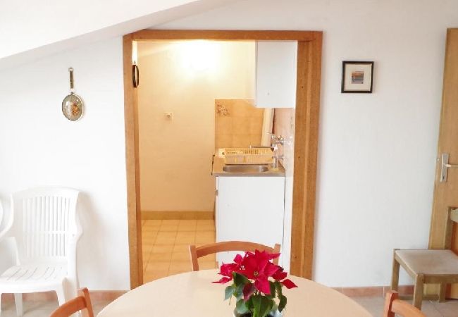 Appartamento a Tisno - Appartamento in Stretto (Tisno) con vista mare, balcone, Climatizzazione, WIFI (4874-1) Appartamento a Tisno - Appartamento in Stretto (Tisno) con vista mare, balcone, Climatizzazione, WIFI (4874-1)