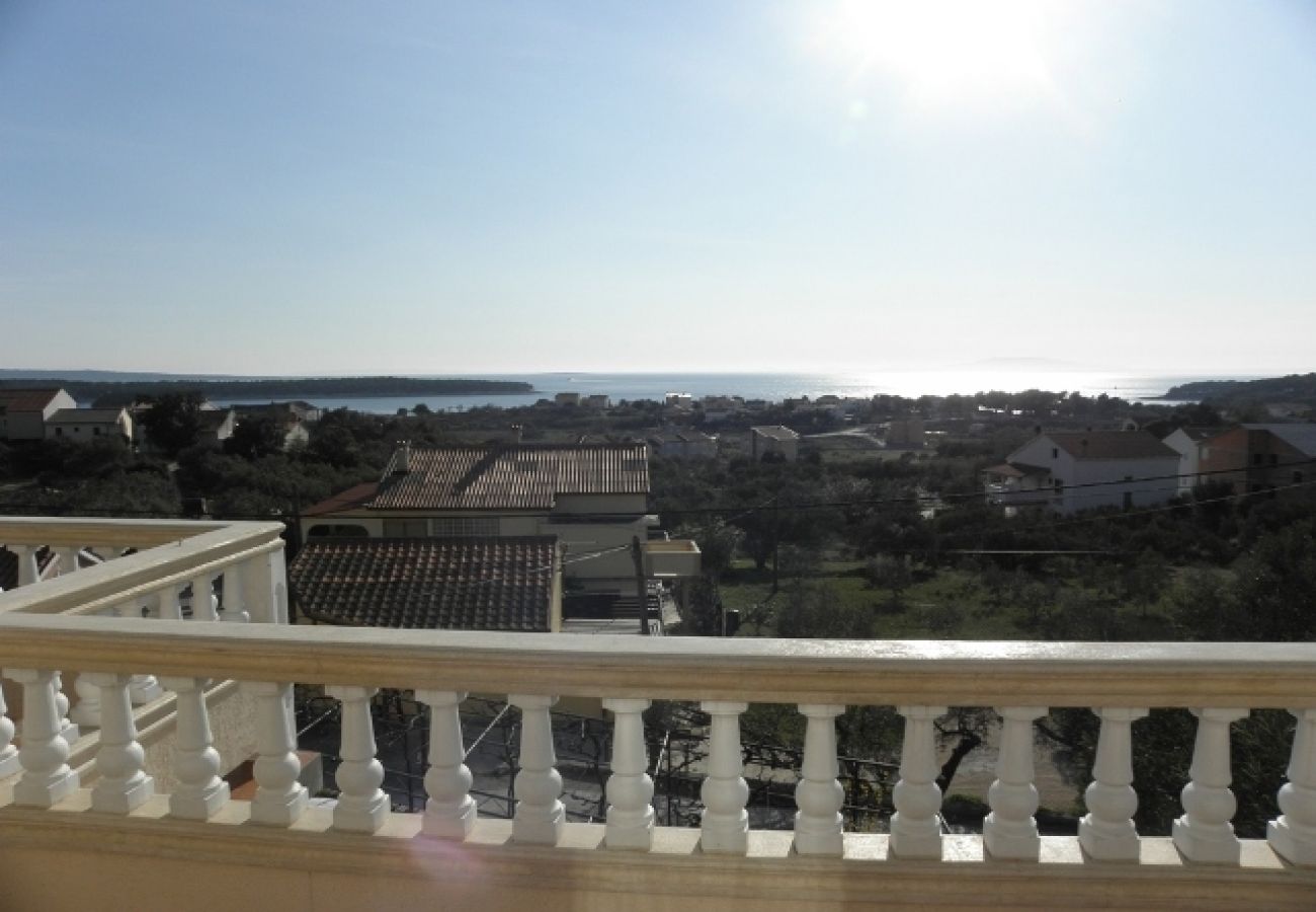 Appartamento a Banjol - Appartamento in Banjol con vista mare, terrazzo, Climatizzazione, WIFI (4883-1)