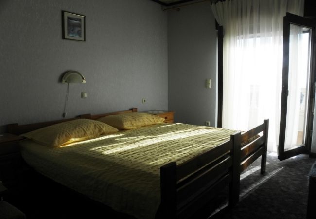 Appartamento a Banjol - Appartamento in Banjol con vista mare, terrazzo, Climatizzazione, WIFI (4883-2) Appartamento a Banjol - Appartamento in Banjol con vista mare, terrazzo, Climatizzazione, WIFI (4883-2)