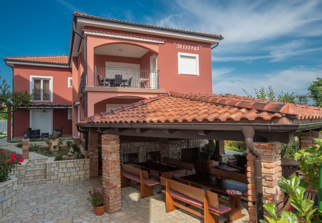 Appartamento a Lopar - Appartamento in Loparo (Lopar) con balcone, Climatizzazione, WIFI, Lavatrice (4885-1)