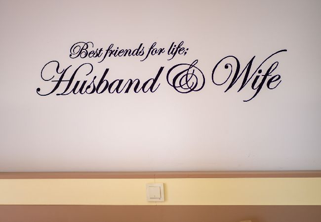 Appartamento a Lopar - Appartamento in Loparo (Lopar) con balcone, Climatizzazione, WIFI, Lavatrice (4885-2) Appartamento a Lopar - Appartamento in Loparo (Lopar) con balcone, Climatizzazione, WIFI, Lavatrice (4885-2)