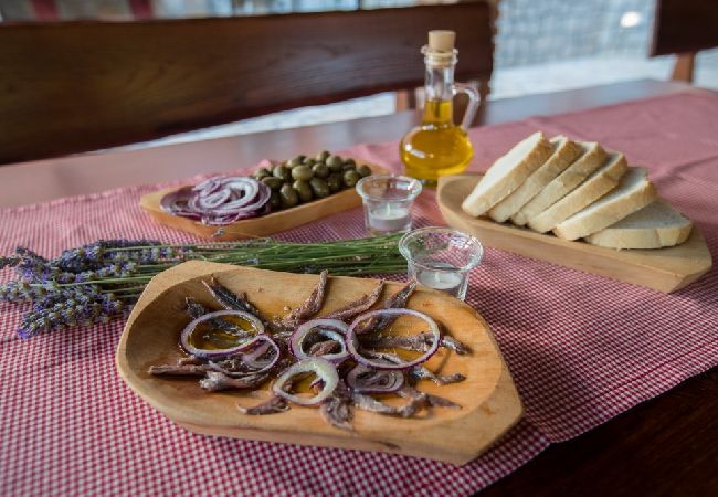 Appartamento a Lopar - Appartamento in Loparo (Lopar) con balcone, Climatizzazione, WIFI, Lavatrice (4885-2) Appartamento a Lopar - Appartamento in Loparo (Lopar) con balcone, Climatizzazione, WIFI, Lavatrice (4885-2)