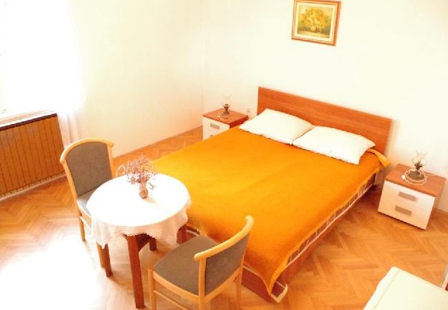 Appartamento a Tisno - Appartamento in Stretto (Tisno) con vista mare, balcone, Climatizzazione, WIFI (4874-3) Appartamento a Tisno - Appartamento in Stretto (Tisno) con vista mare, balcone, Climatizzazione, WIFI (4874-3)