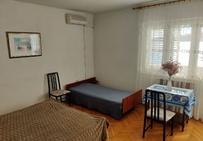 Appartamento a Tisno - Appartamento in Stretto (Tisno) con vista mare, balcone, Climatizzazione, WIFI (4874-2) Appartamento a Tisno - Appartamento in Stretto (Tisno) con vista mare, balcone, Climatizzazione, WIFI (4874-2)