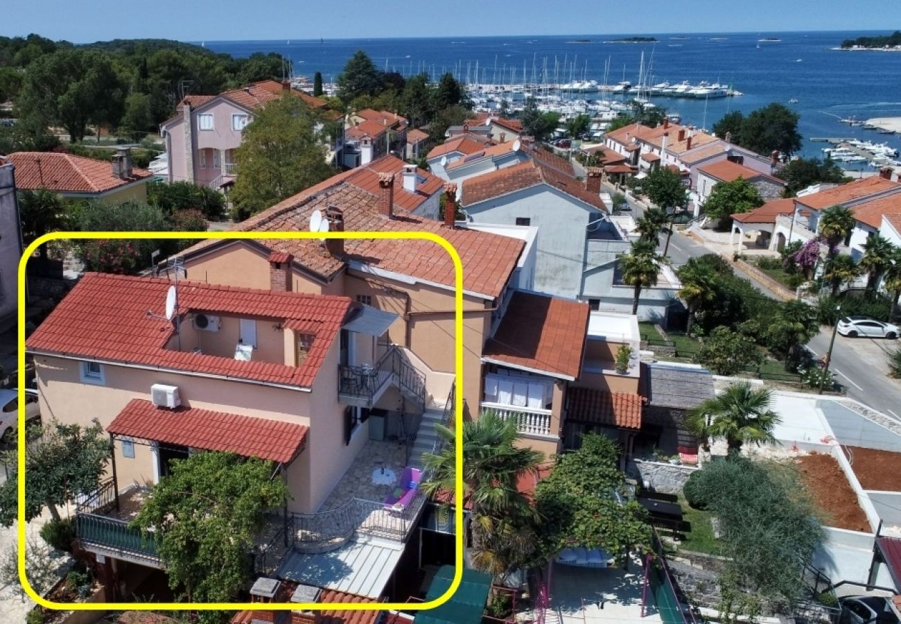 Appartamento a Funtana - Appartamento in Fontane (Funtana) con vista mare, terrazzo, Climatizzazione, WIFI (4879-1)