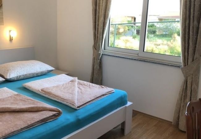 Appartamento a Banjol - Appartamento in Banjol con balcone, Climatizzazione, WIFI, Lavastoviglie (4888-1) Appartamento a Banjol - Appartamento in Banjol con balcone, Climatizzazione, WIFI, Lavastoviglie (4888-1)