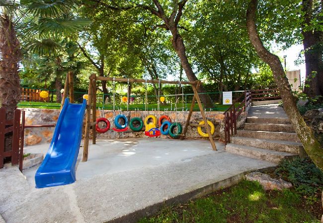 Casa a Porec - Casa di vacanza in Parenzo (Porec) con terrazzo, Climatizzazione, WIFI, Lavatrice (4928-11) Casa a Porec - Casa di vacanza in Parenzo (Porec) con terrazzo, Climatizzazione, WIFI, Lavatrice (4928-11)
