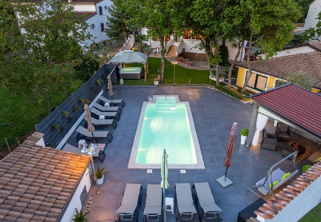 Casa a Porec - Casa di vacanza in Parenzo (Porec) con terrazzo, Climatizzazione, WIFI, Lavatrice (4928-11) Casa a Porec - Casa di vacanza in Parenzo (Porec) con terrazzo, Climatizzazione, WIFI, Lavatrice (4928-11)