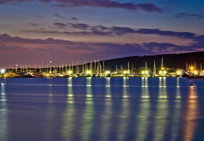 Appartamento a Sukošan - Appartamento in San Cassiano (Sukosan) con balcone, Climatizzazione, WIFI (4941-3) Appartamento a Sukošan - Appartamento in San Cassiano (Sukosan) con balcone, Climatizzazione, WIFI (4941-3)